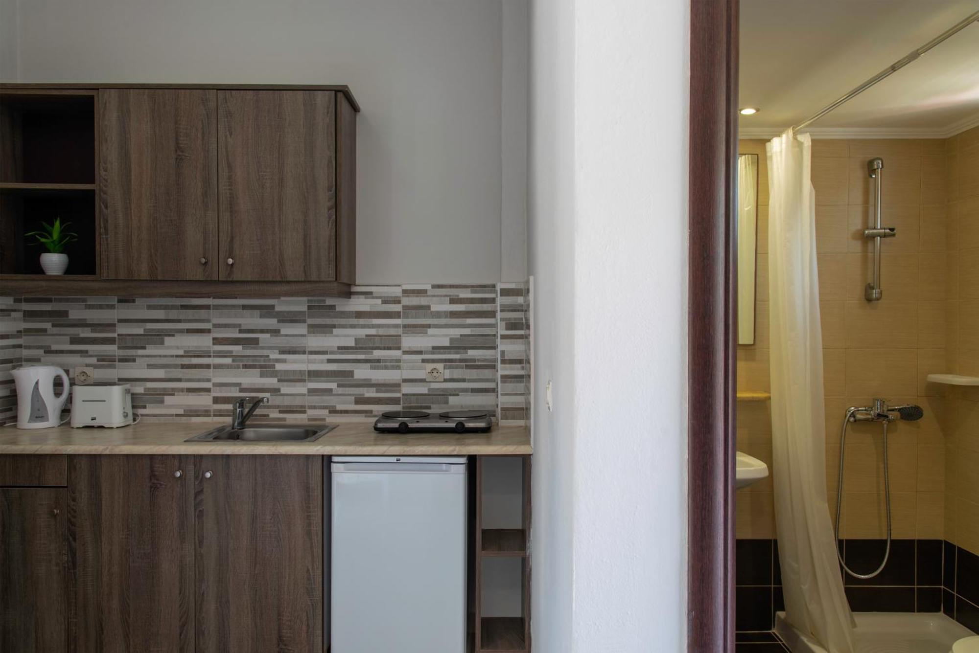 Aparthotel Roula